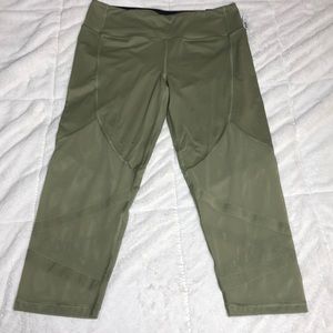 Victoria Secret crop leggings